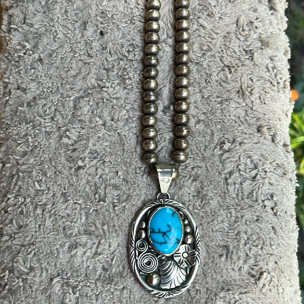 Navajo necklace turquoise - Picture 2 of 3